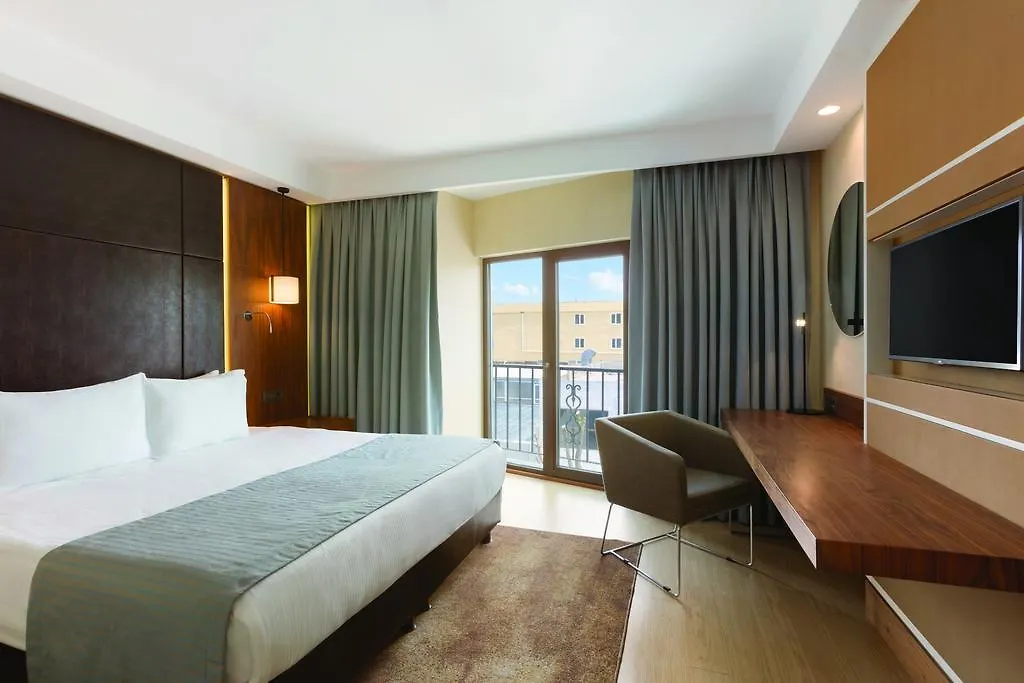 Ramada By Wyndham Istanbul Florya Hotel