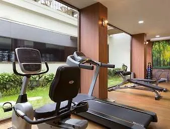 Hotel Ramada By Wyndham Istanbul Florya 4*,