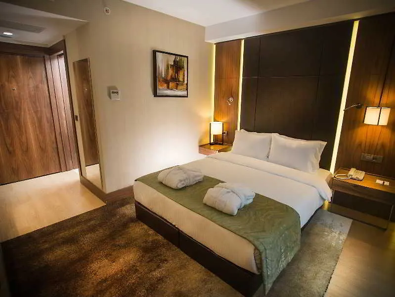 Ramada By Wyndham Istanbul Florya Hotel
